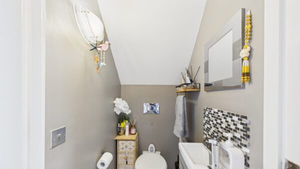 Furlong Way, Holdingham, NG34