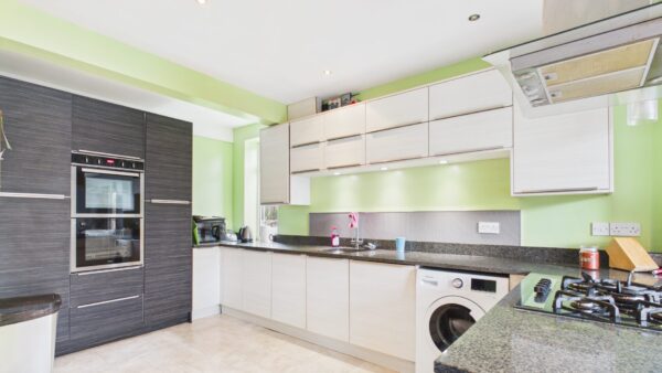 Newark Road, North Hykeham, LN6