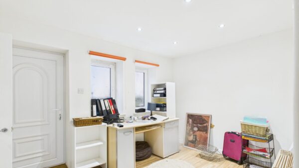 High Street, Faldingworth, LN8