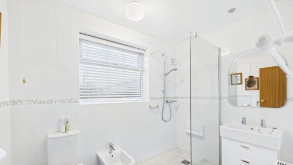 Eastfield Lane, Welton, LN2