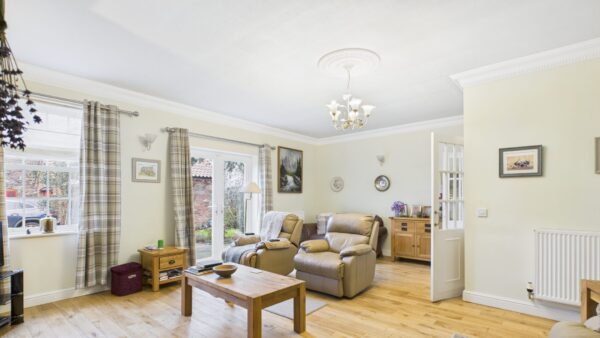 Eagle Road, North Scarle, LN6