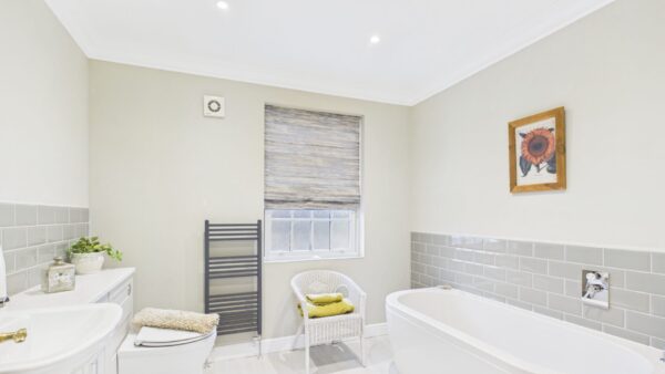 Eagle Road, North Scarle, LN6