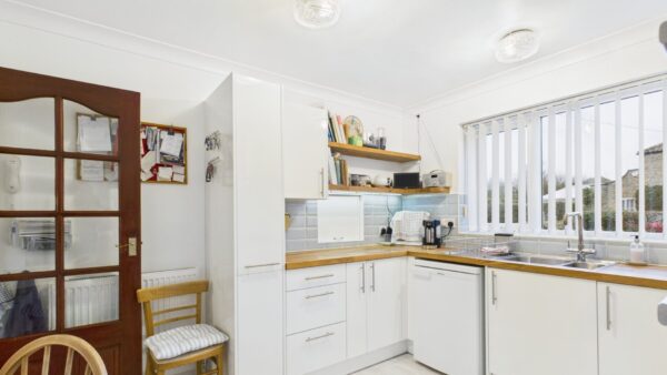 Eastfield Lane, Welton, LN2