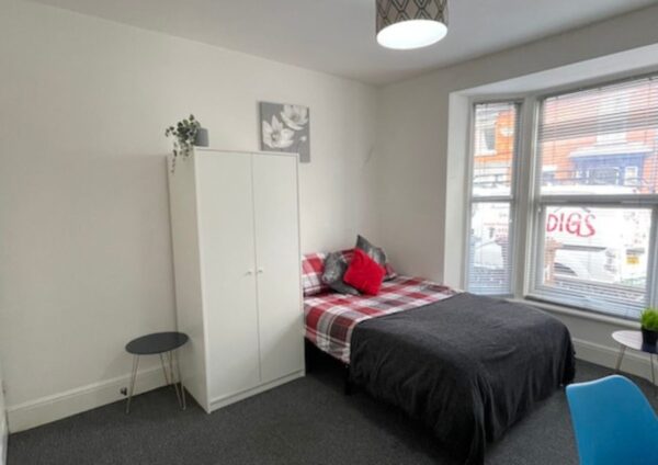 Dixon Street, Lincoln, LN5