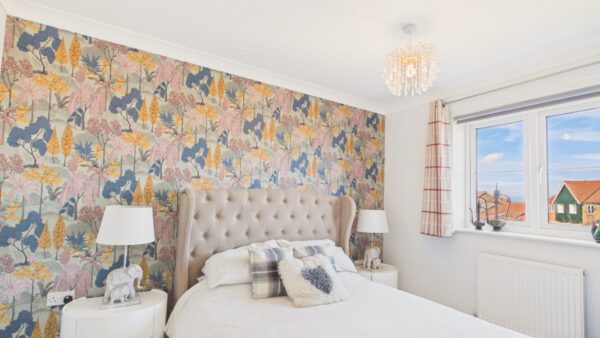 Park Lane, Burton Waters, LN1